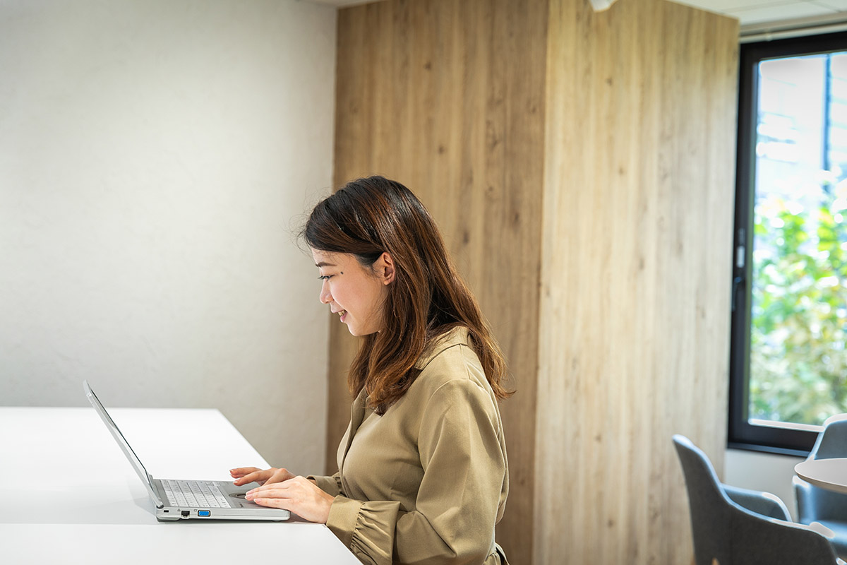 オタクも武器に 個性はすごくなくてもいい オリコム 営業職 戸来紗希子さん People 未来をもっと面白く マスナビ オタクも武器に 個性はすごくなくてもいい オリコム 営業職 戸来紗希子さん People 未来をもっと面白く マスナビ